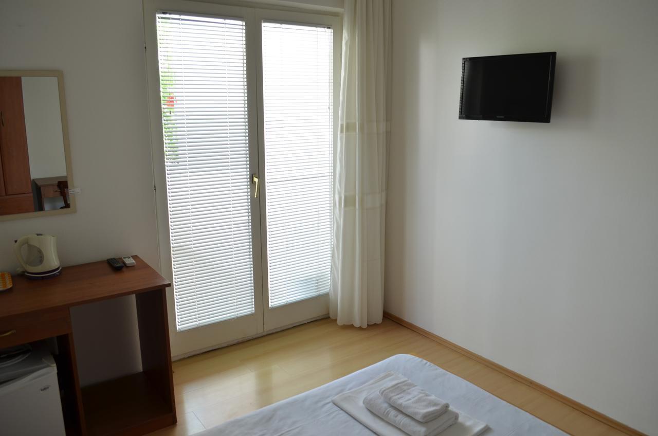 Amarillo Apartments Будва Экстерьер фото