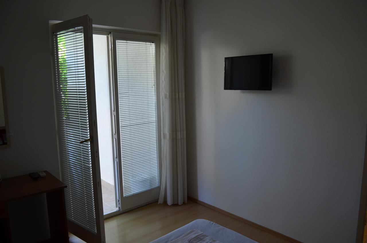 Amarillo Apartments Будва Экстерьер фото